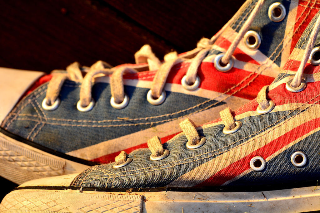 Sneaker with flag of England design